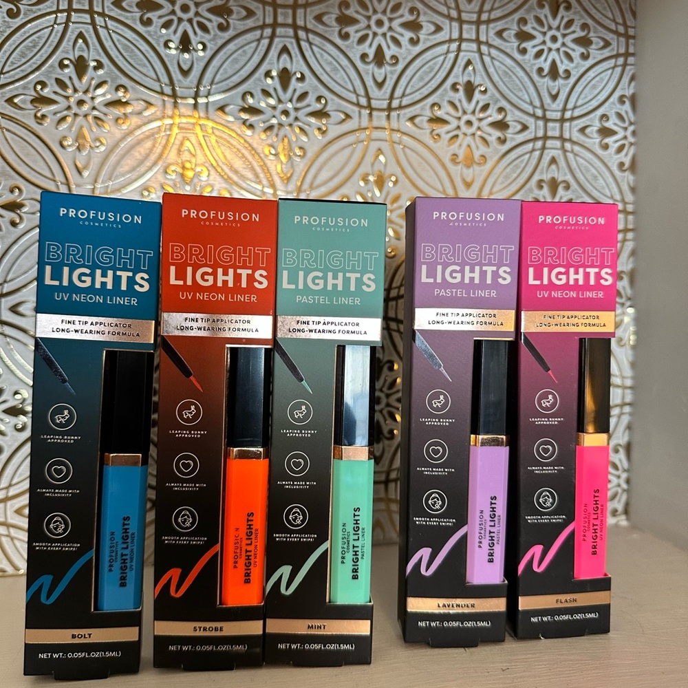 Profusion Bright Lights UV Neon Liner Set